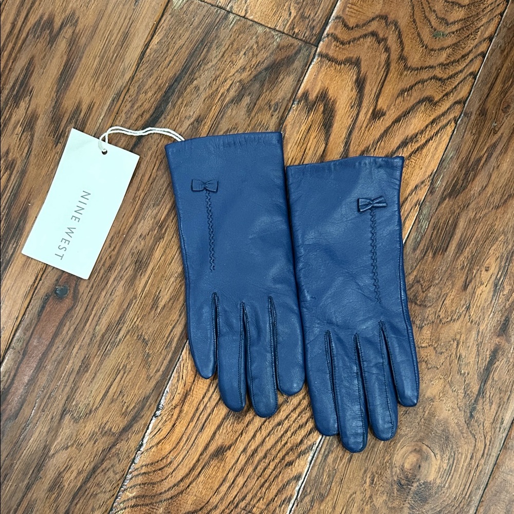 Nine West Dark Blue Leather Gloves with Bow